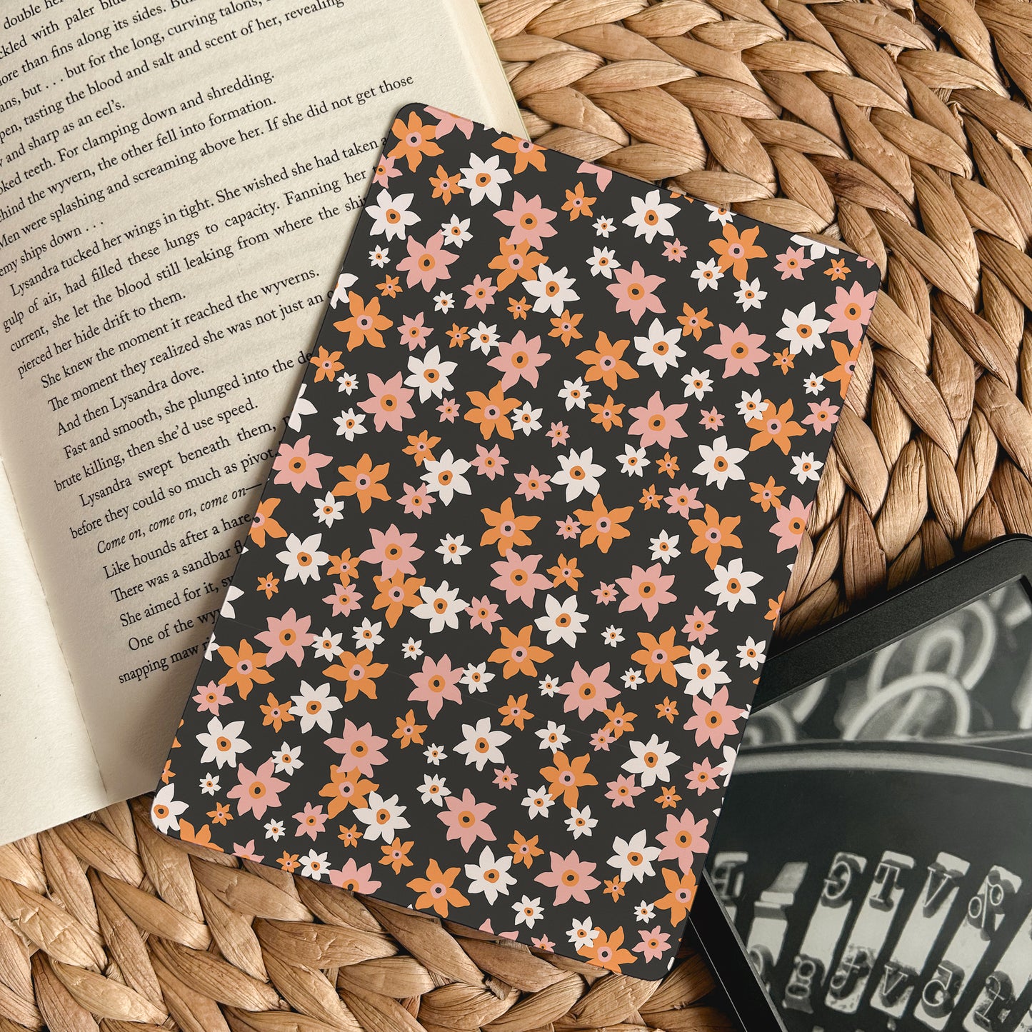 Floral Kindle Case Insert