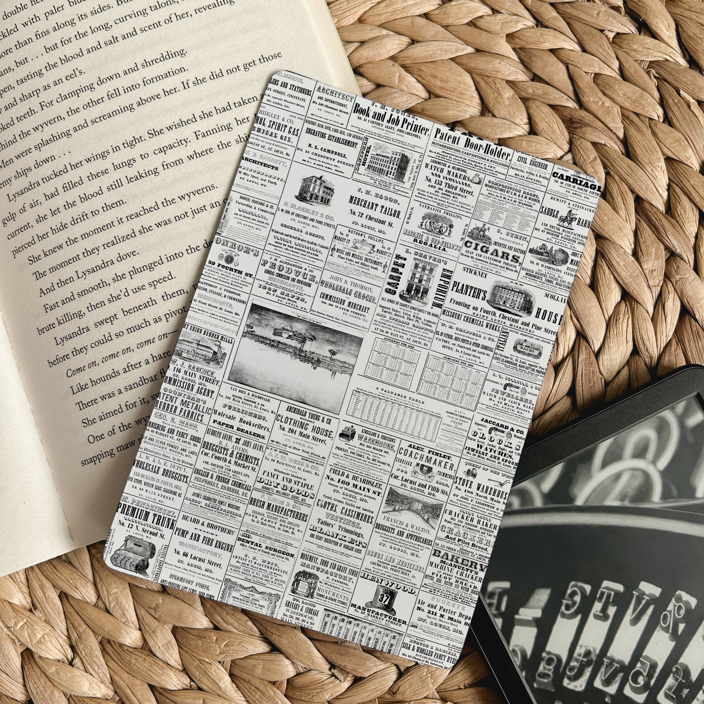 Vintage Newsprint Kindle Case Insert
